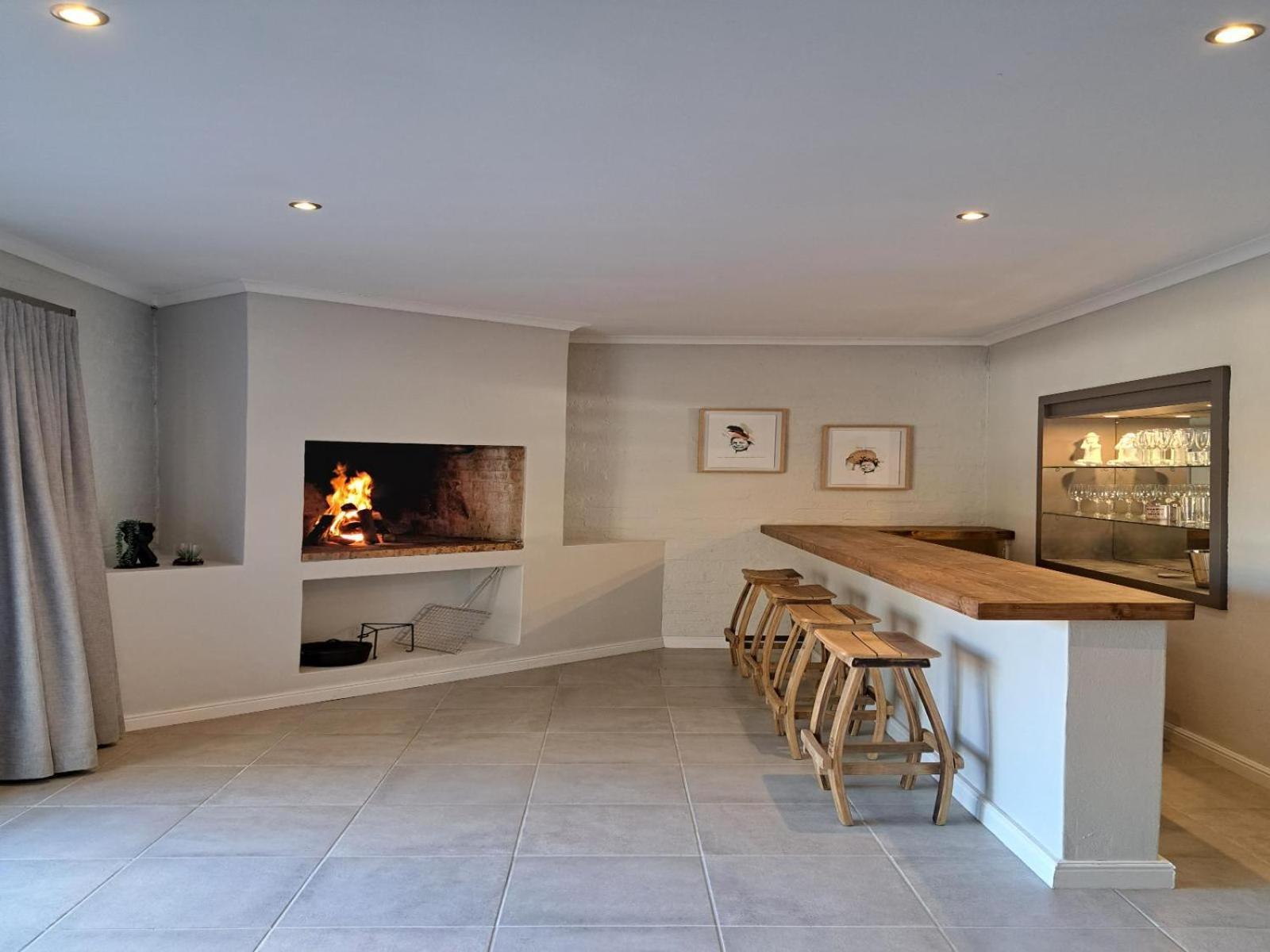 Ou Meul Farm Cottage Botrivier Bilik gambar